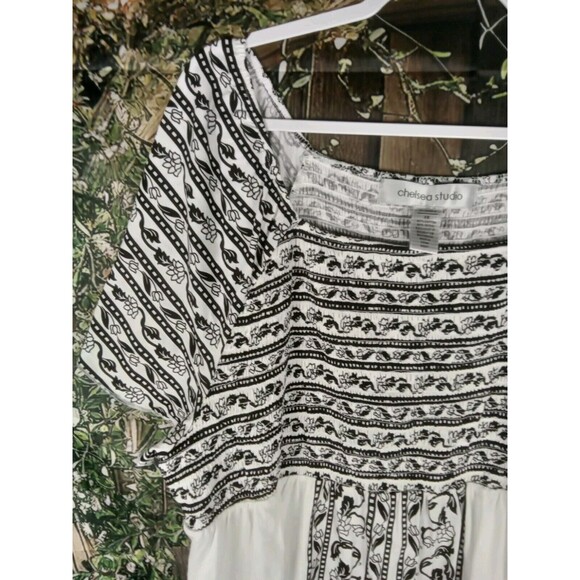 Chelsea Studio Dress Size 1X Mini Black/White Floral Cotton Beaded - Picture 4 of 10